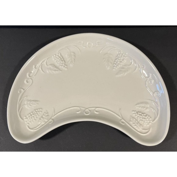 5 Red Cliff Grape Side Salad Crescent Bone Dishes Plates - Picture 5 of 7